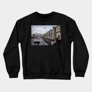 Nadolig Llawen - Snowy Street Crewneck Sweatshirt